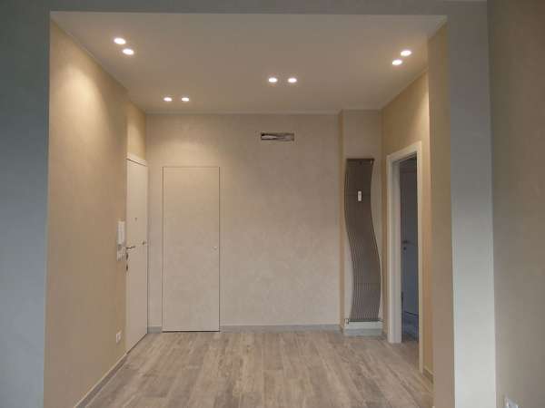 ingresso termo arredo e rip. porta filo muro