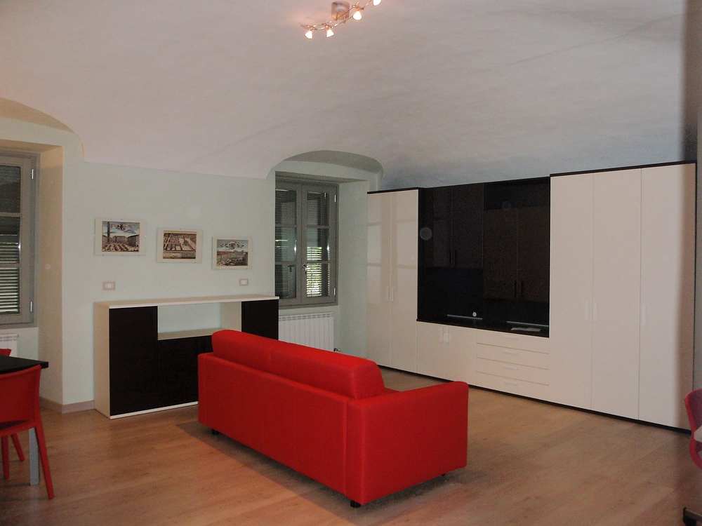 monolocale restyling parete attrezzata