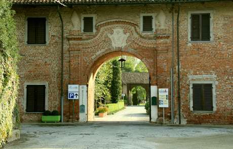 Rondello, una location nel verde, l'ingresso